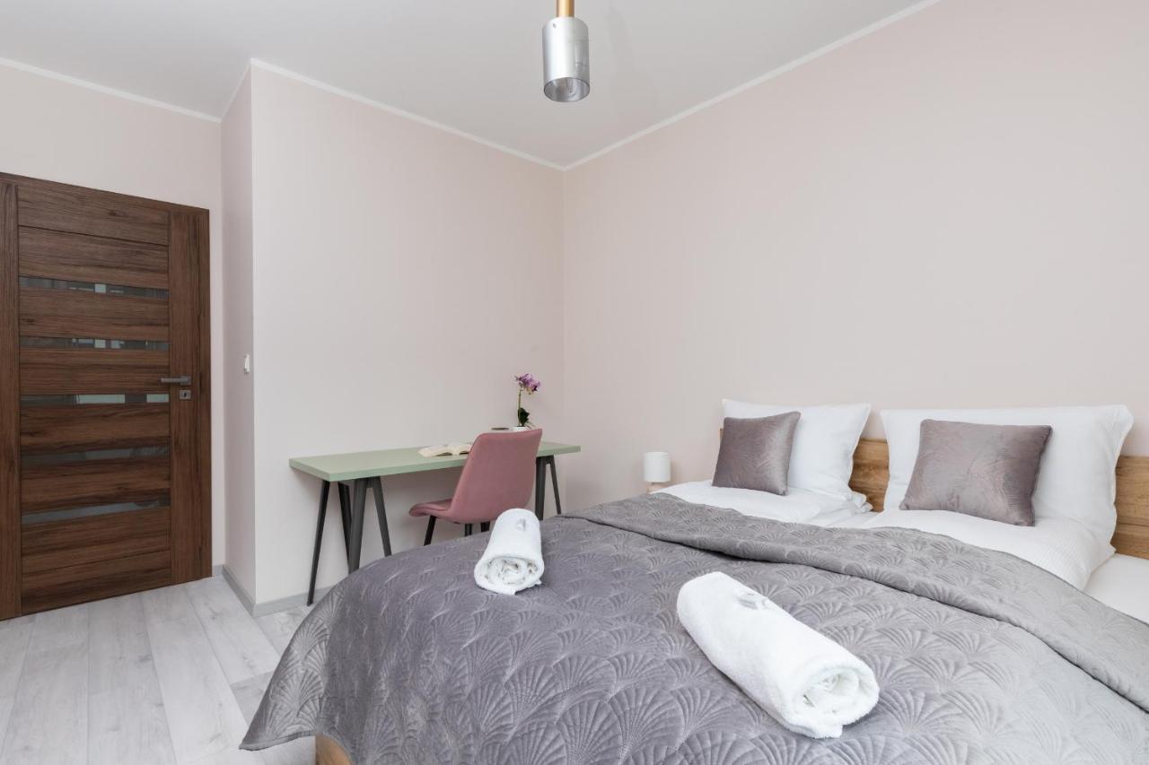 Plac Unii Apartment Gdynia By Noclegi Renters Buitenkant foto