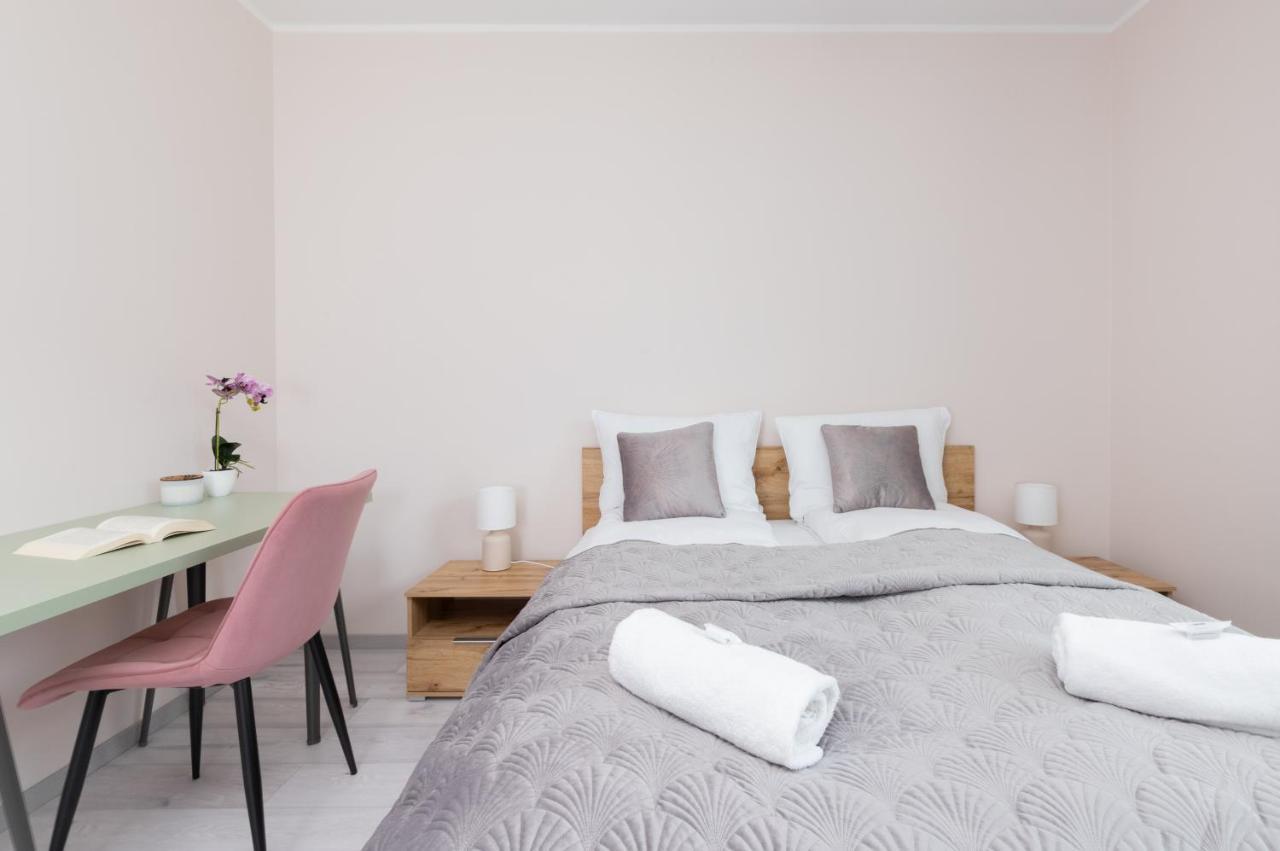 Plac Unii Apartment Gdynia By Noclegi Renters Buitenkant foto