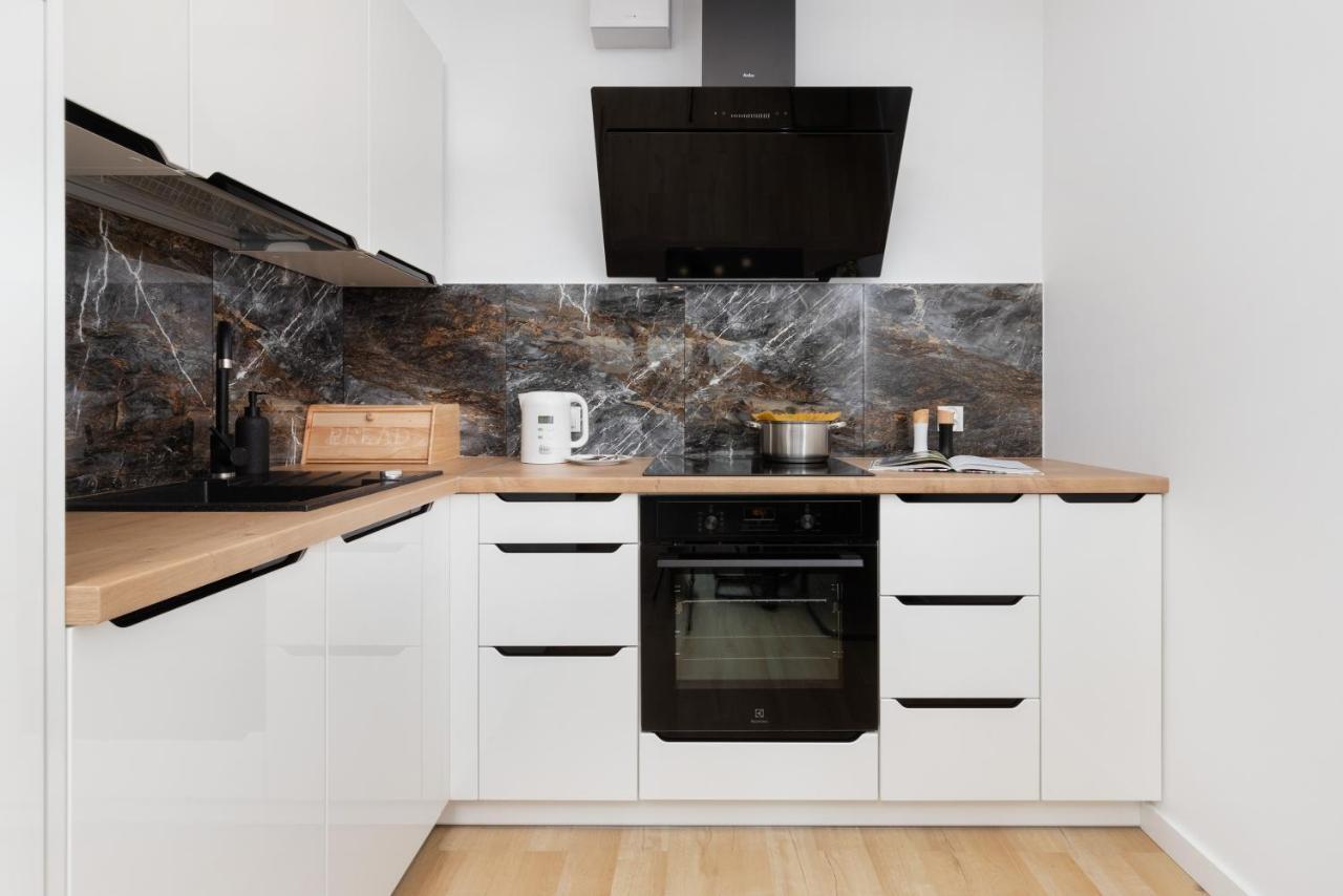 Plac Unii Apartment Gdynia By Noclegi Renters Buitenkant foto