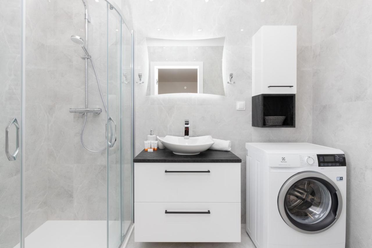 Plac Unii Apartment Gdynia By Noclegi Renters Buitenkant foto