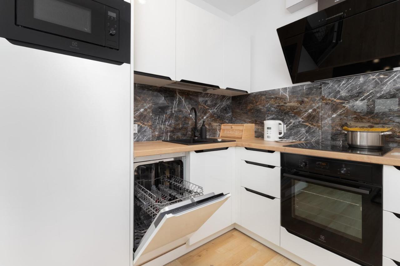 Plac Unii Apartment Gdynia By Noclegi Renters Buitenkant foto